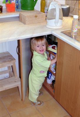 musielimy zabezpieczy wszystkie szafki 8802275422 o